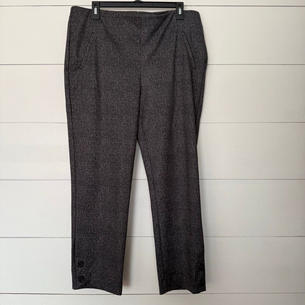 Fabulously Slimming by Chicos Women’s 2.5 Gray Pull on Pants